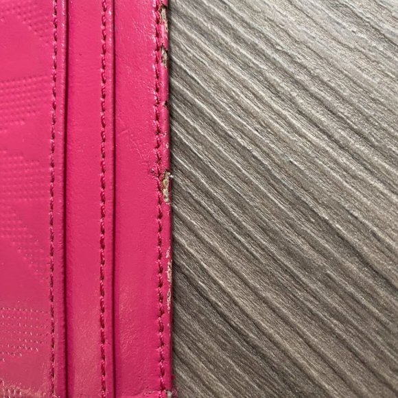 Michael Kors Pink Wallet - Picture 3 of 4
